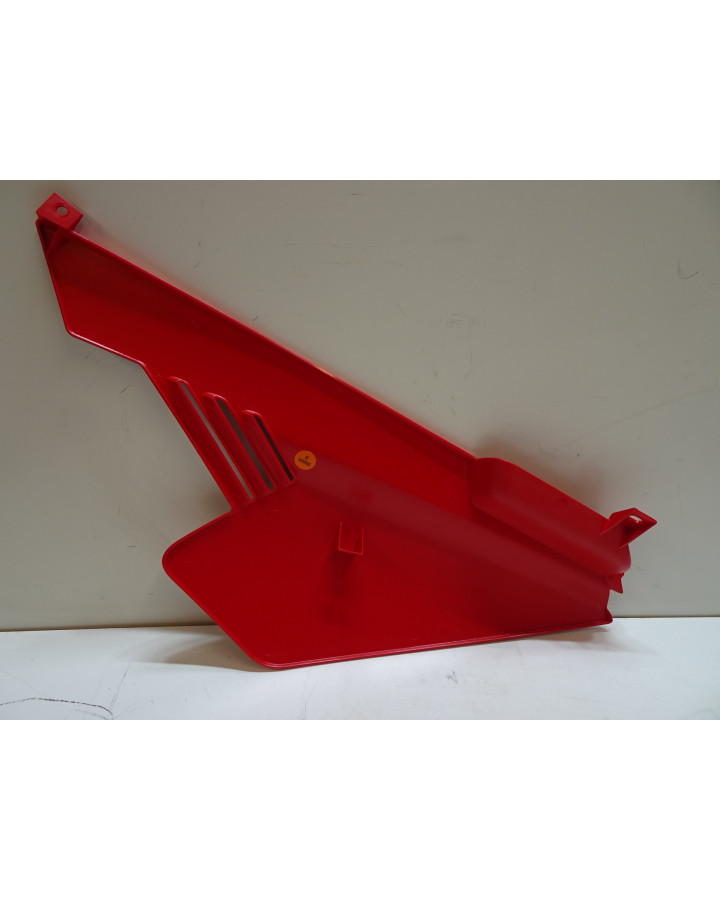 Gilera SMT, bakre sidokåpa höger