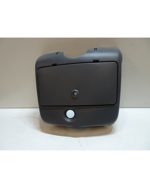 Piaggio Zip, övre knäkåpa 2