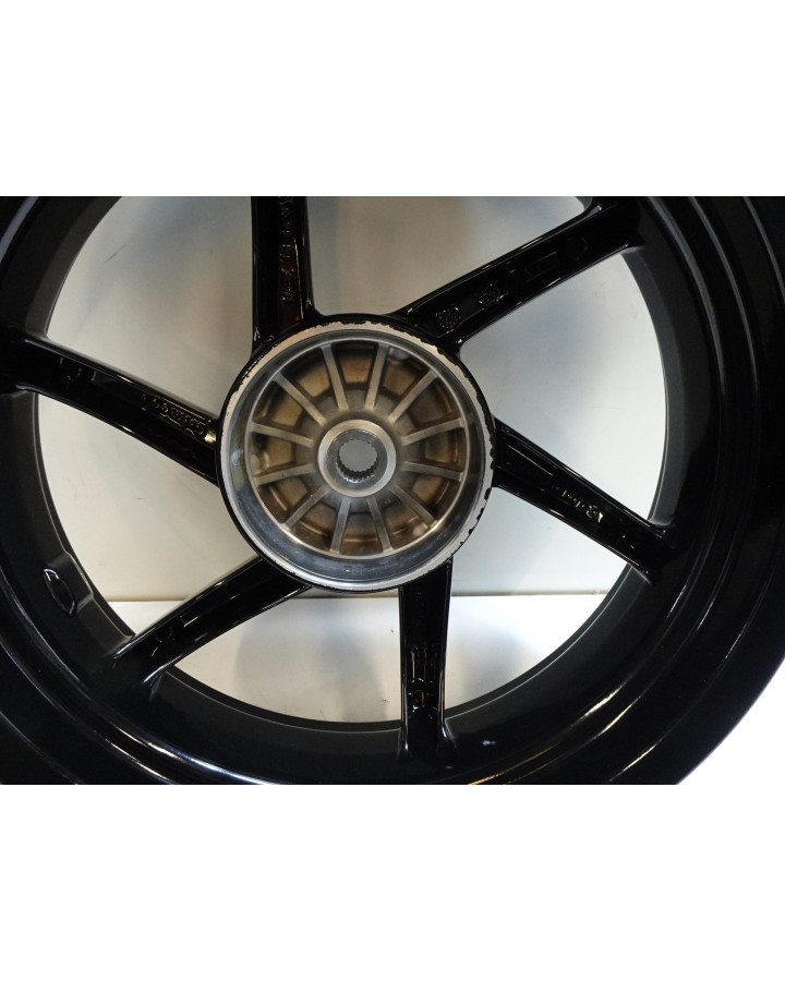 Piaggio NRG Power, bakfälg