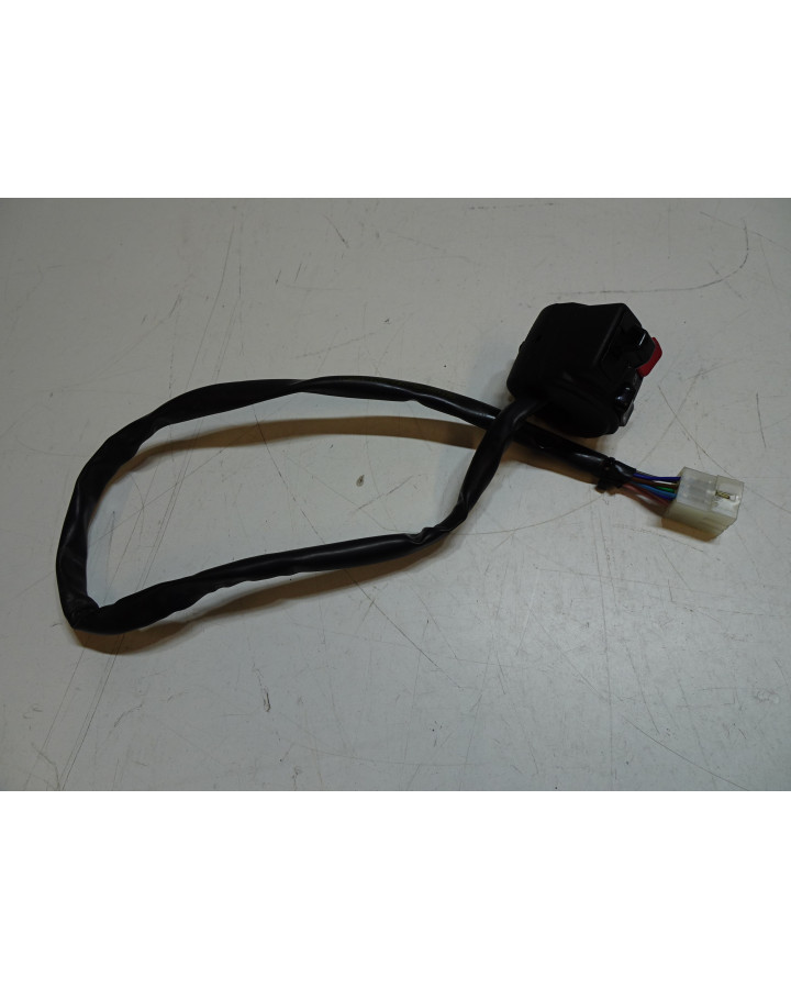 Beta RR50, omkopplare vänster