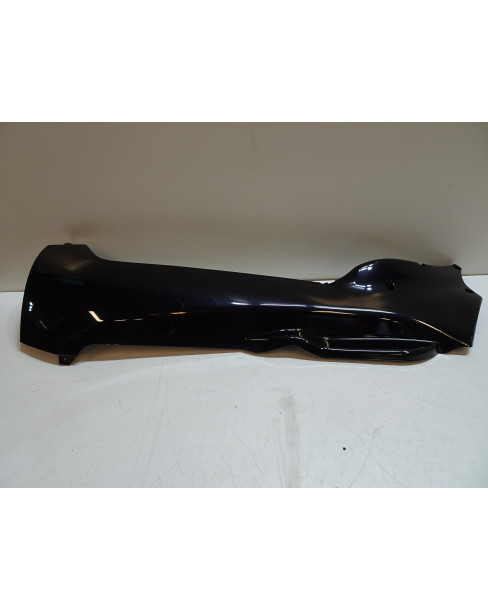 Piaggio MP3 125/250/400, underkåpa vänster 2