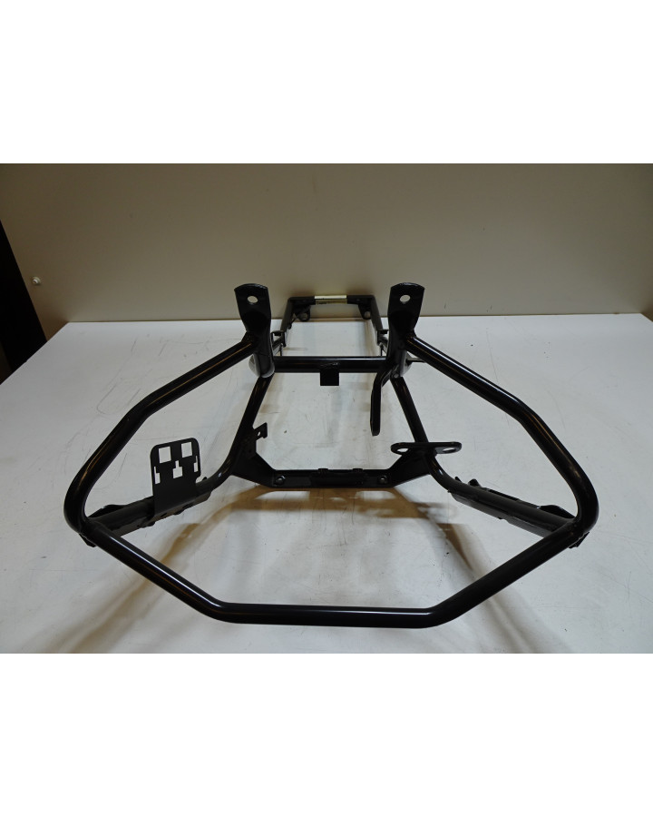 Piaggio MP3 125/250/400, främre ram