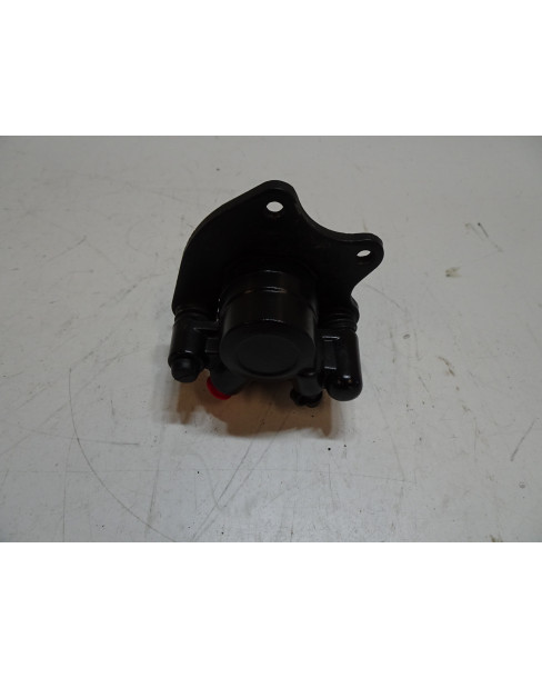 Peugeot Kisbee, bromsok fram 2