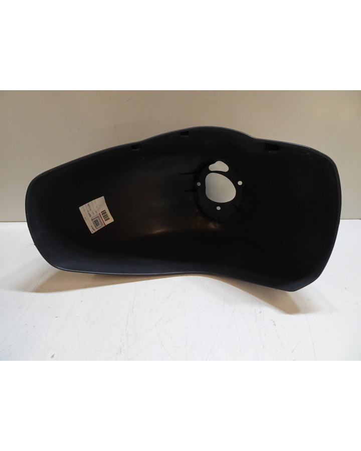 Vespa GT 200/GTS 300, framskärm