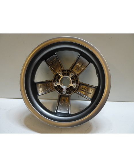 Vespa GTS 250, bak/framfälg