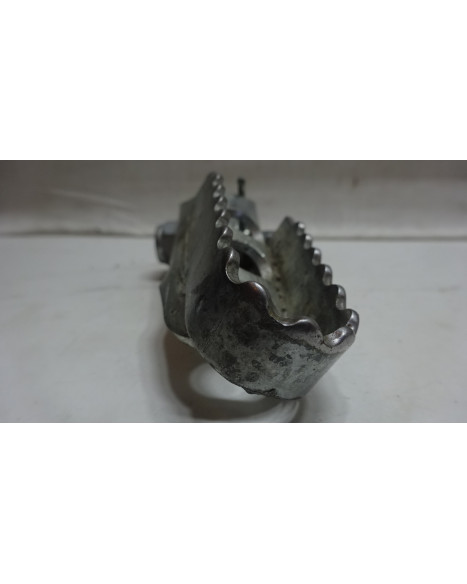 Rieju MRT, fotpinne vänster