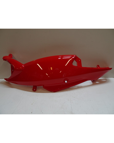 Piaggio NRG MC2, bakre sidokåpa höger