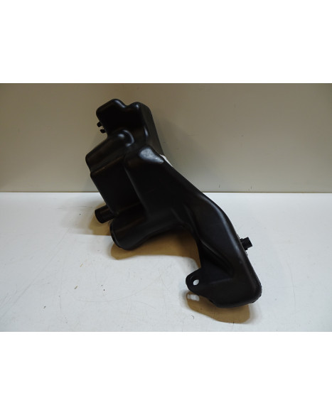 Piaggio Fly 50/125, bränsletank