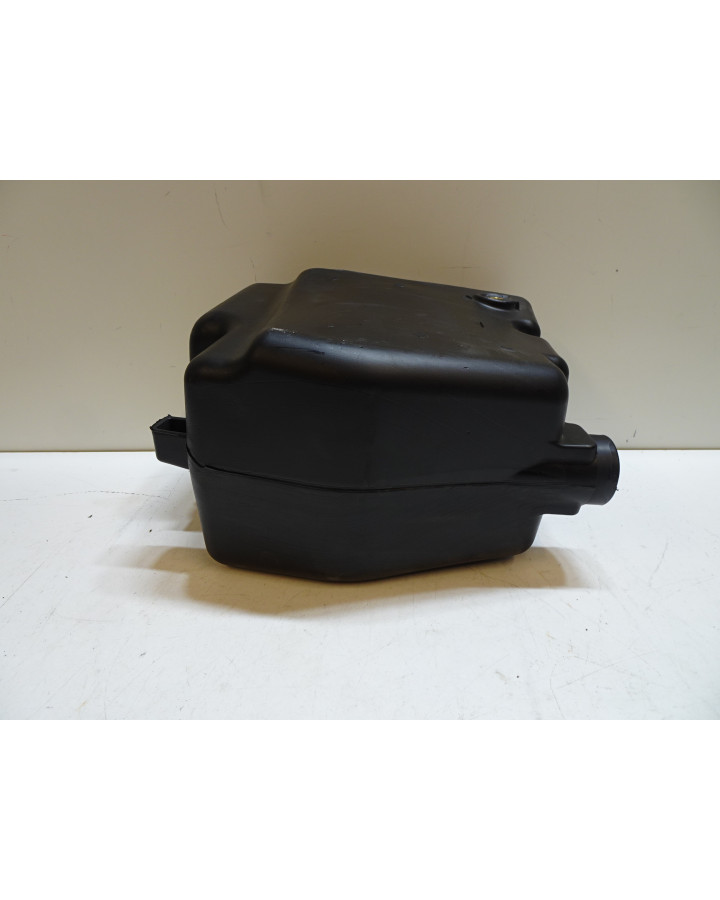 Gilera Runner, bränsletank