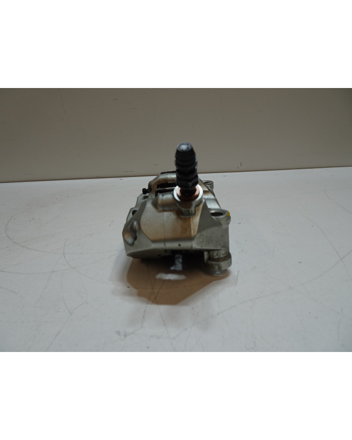 Husqvarna 701, bromsok fram