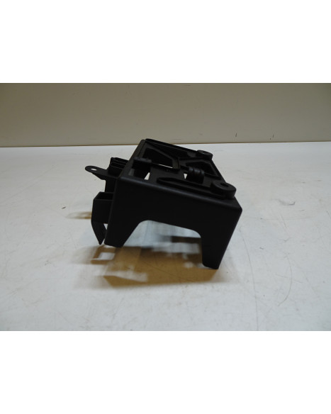 Husqvarna 701, batterilåda