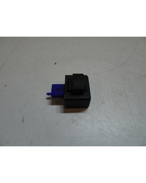 Husqvarna 701, blinkersrelä