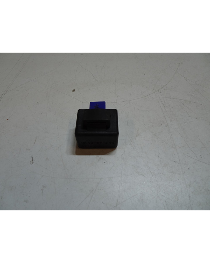 Husqvarna 701, blinkersrelä