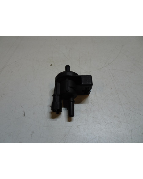 Husqvarna 701, bränsle-luftsolenoid