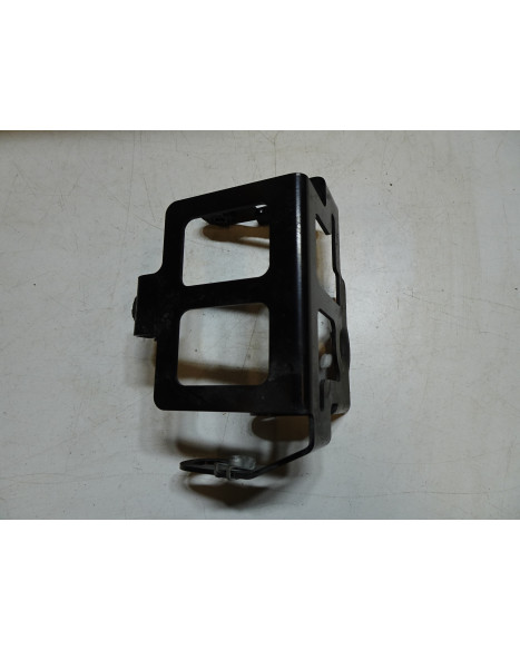 Husqvarna 701, fäste ABS