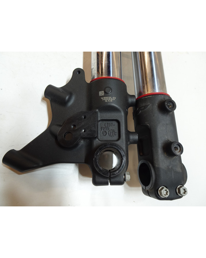 Husqvarna 701, gaffelben (par)