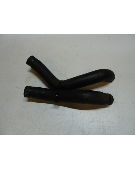 Husqvarna 701, kylarslangar