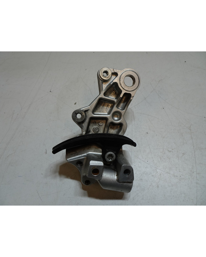 Husqvarna 701, fotstöd vänster