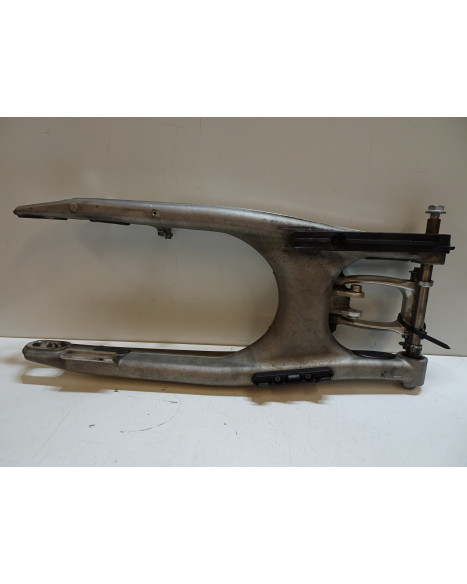 Husqvarna 701, sving