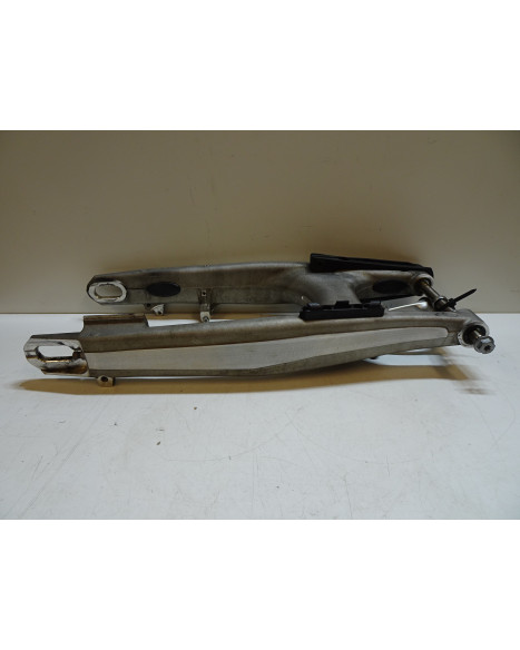 Husqvarna 701, sving