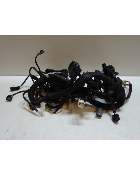 Husqvarna 701, kabelhärva