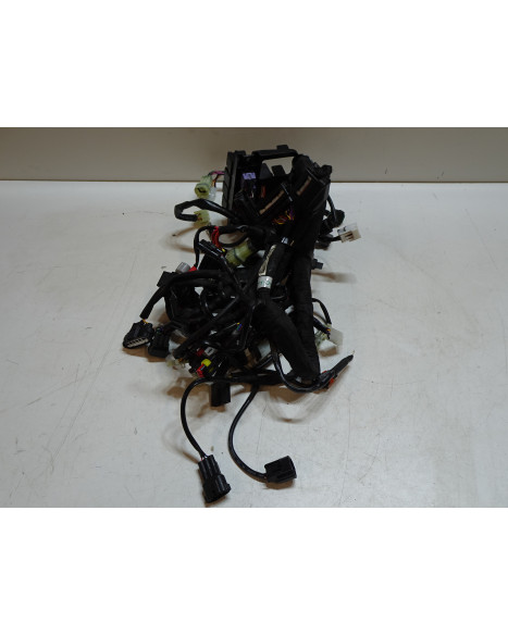 Husqvarna 701, kabelhärva