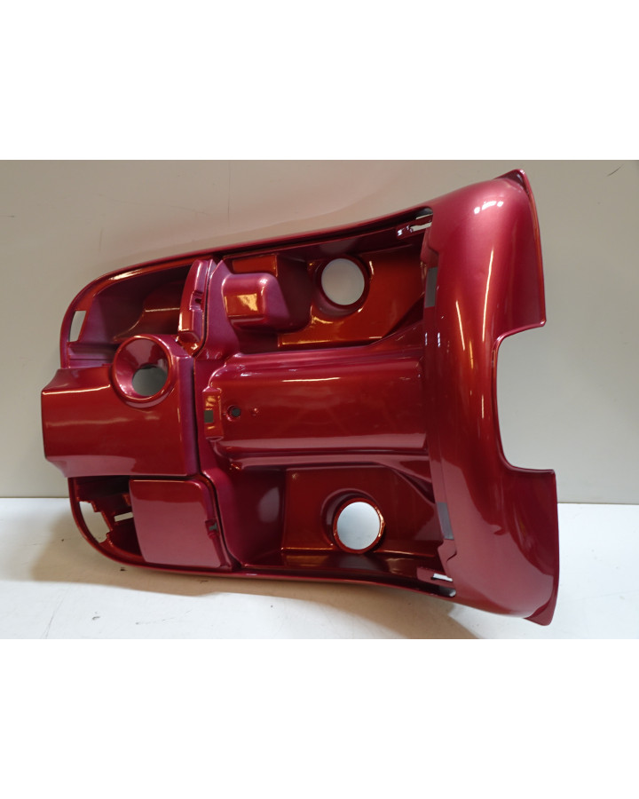 Vespa ET4 125, knäkåpa