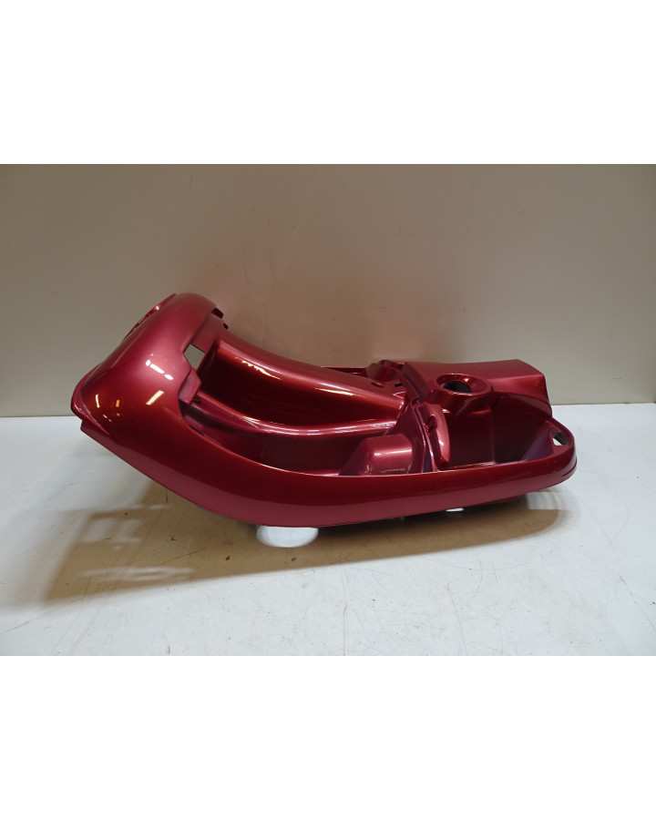 Vespa ET4 125, knäkåpa