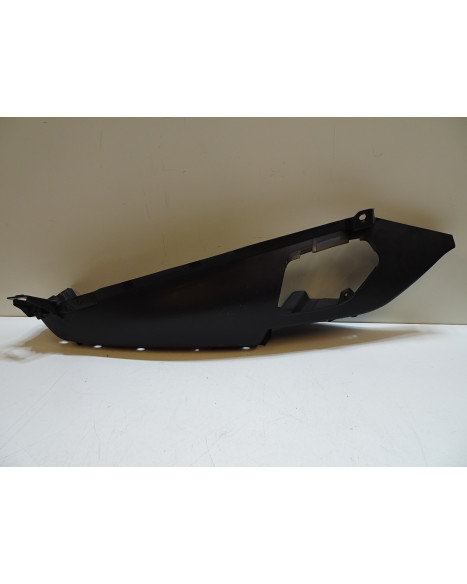 Piaggio MP3 125/250, fotplatta höger