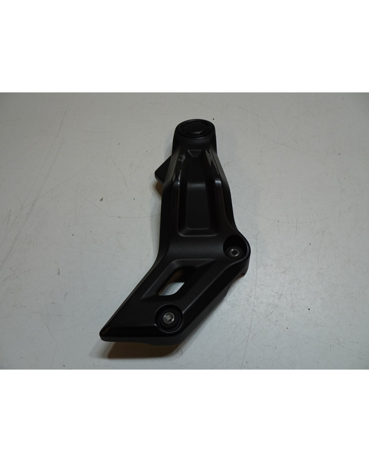 Yamaha MT-07, skyddskåpa ram höger