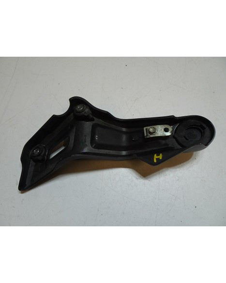 Yamaha MT-07, skyddskåpa ram höger