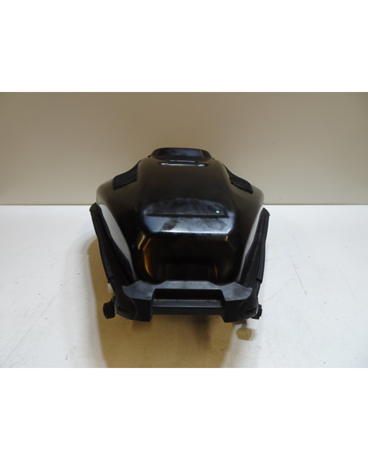 Yamaha MT-07, bränsletank