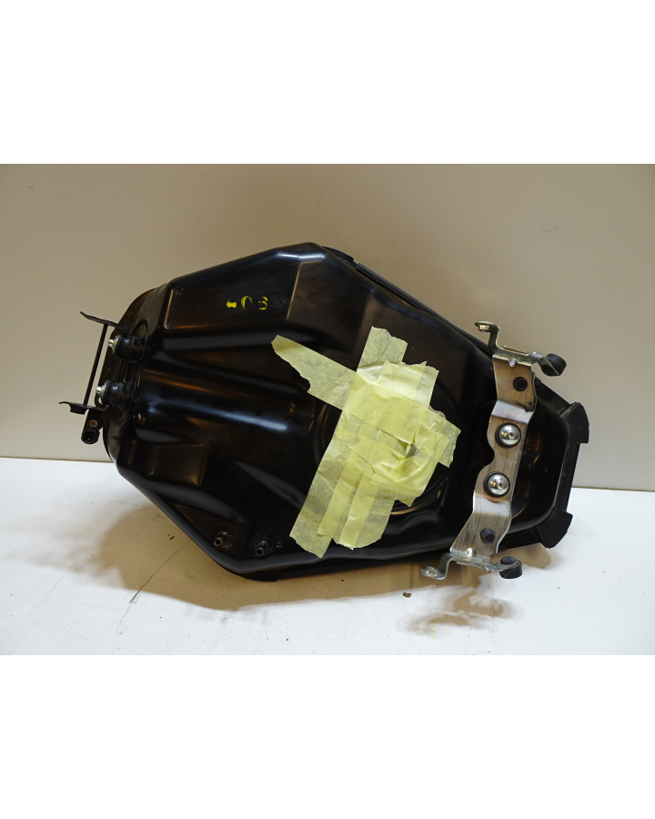 Yamaha MT-07, bränsletank