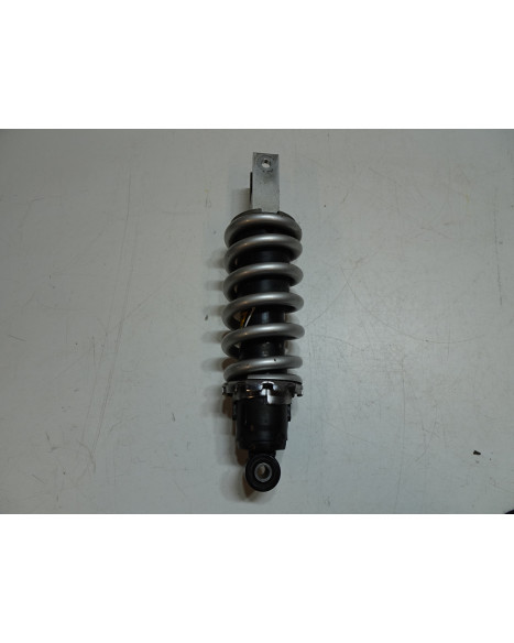 Yamaha MT-07, stötdämpare bak