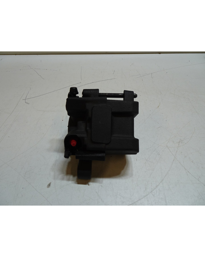 Yamaha MT-07, bromsok bak