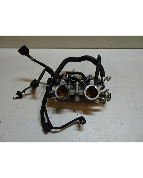 Yamaha MT-07, gasspjäll/insprut 2