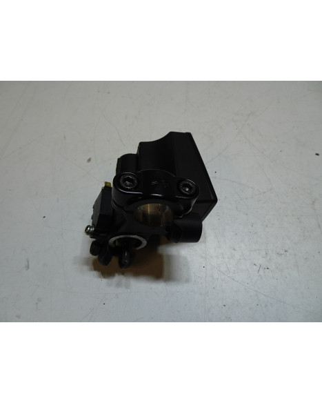 Yamaha MT-07, bromscylinder fram