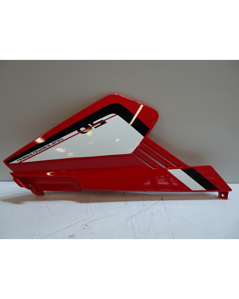 Gilera SMT, bakre sidokåpa vänster