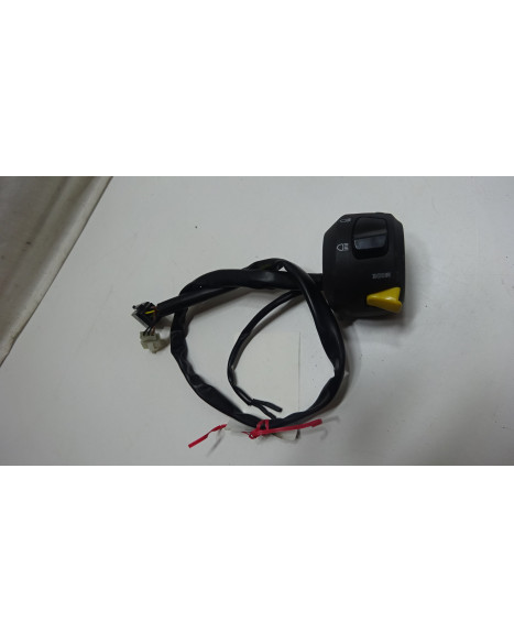 Aprilia SR50, omkopplare vänster