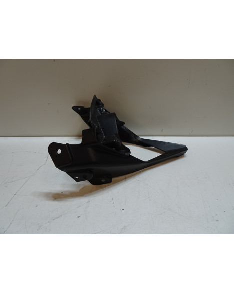 Derbi Senda, lykthållare