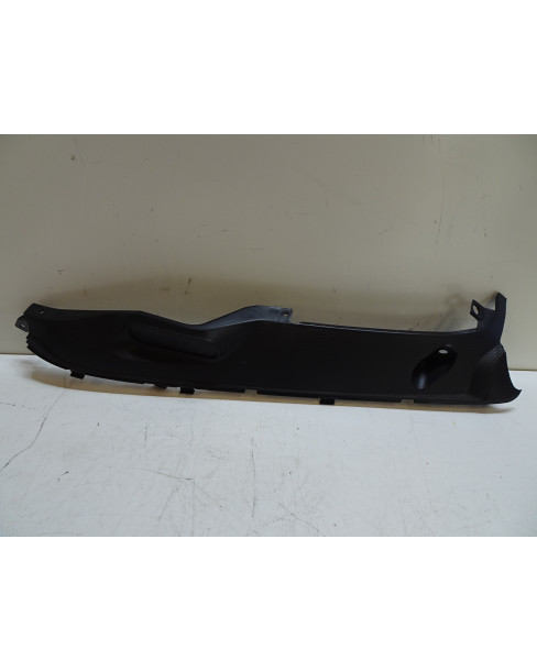 Gilera Runner 50/125/200, bakre nedre sidokåpa höger 2