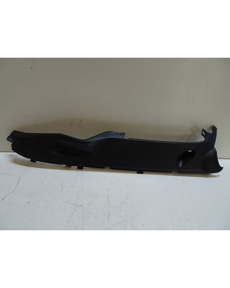 Gilera Runner 50/125/200, bakre nedre sidokåpa höger