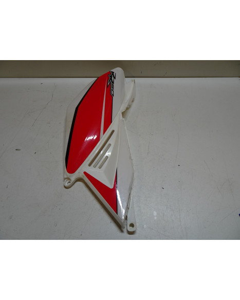 Beta RR50, bakre sidokåpa höger