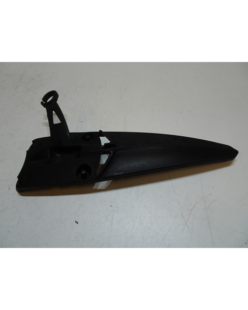 Beta RR50, plastdetalj front