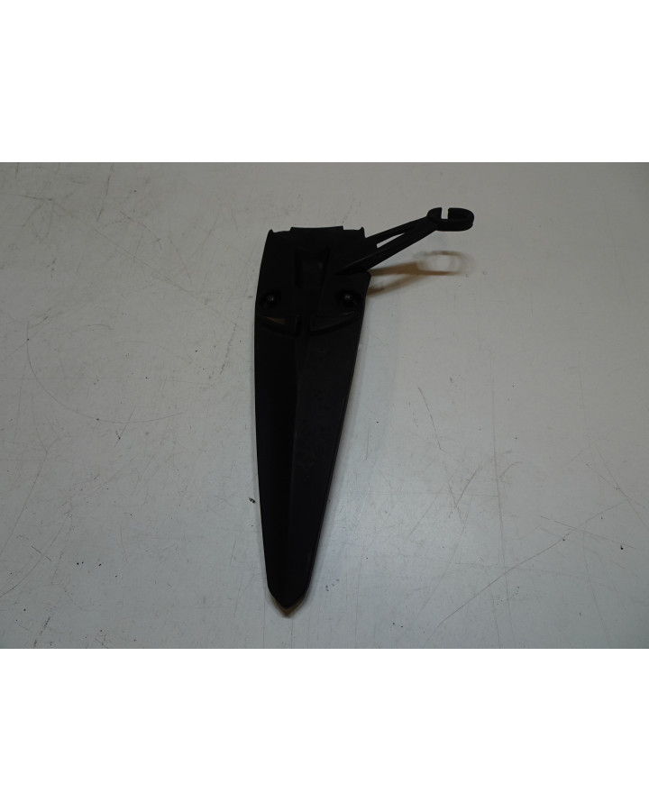 Beta RR50, plastdetalj front