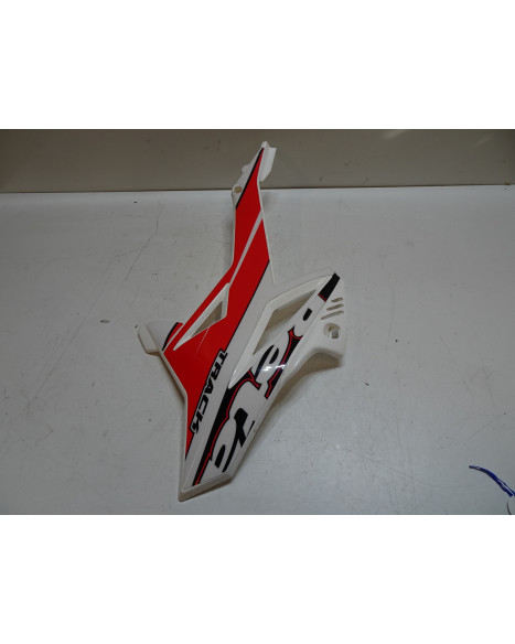 Beta RR50, kylarvinge höger