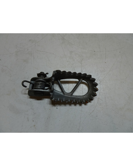 Beta RR50, fotpinne vänster