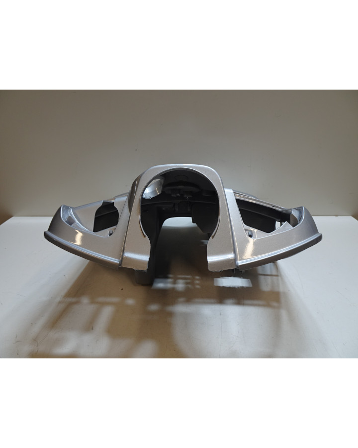 Vespa GT 125/200, knäkåpa