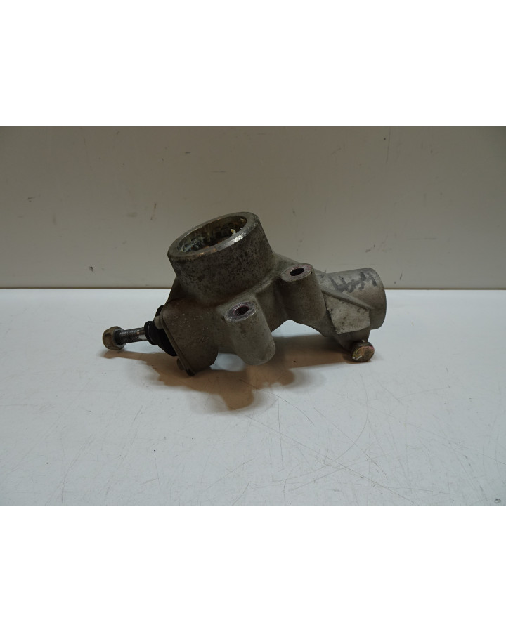 Microcar MGO, spindelhus höger