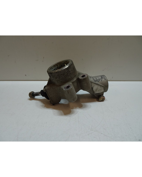 Microcar MGO, spindelhus höger